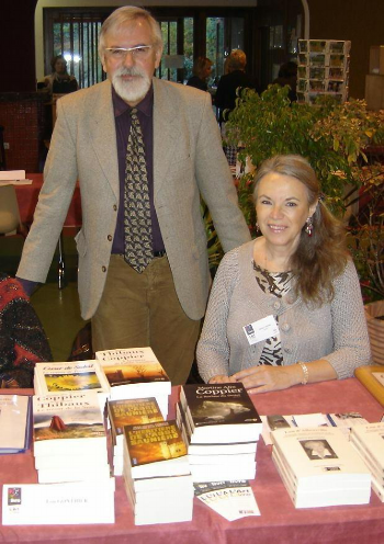 L'Auteure, Martine Alix Coppier, et l'éditeur de Lou d'Albertville, Patrick Jagou